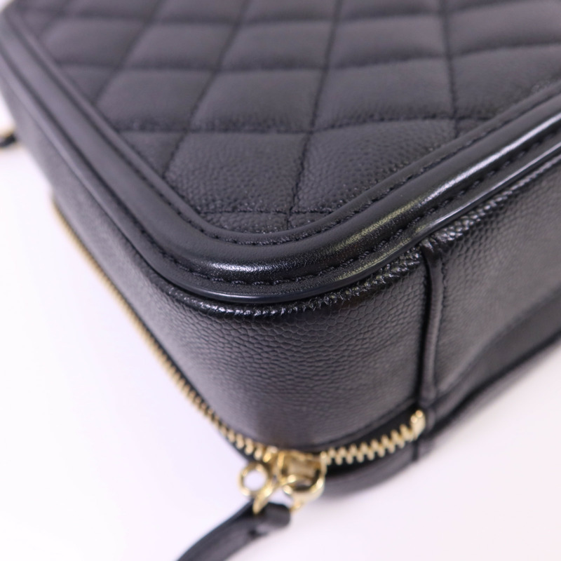 CHANEL 牛皮皮革Vanity Case Bag金扣手挽肩背兩用袋-13