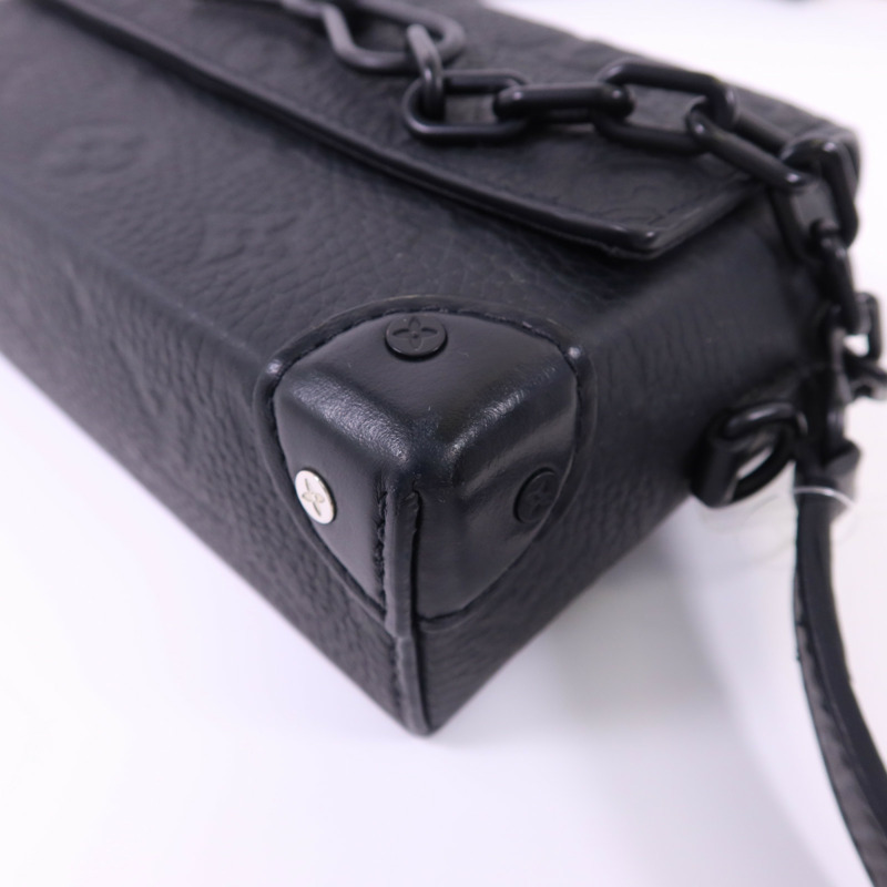 LOUIS VUITTON Monogram Taurillon Steamer Wearable Wallet肩背袋-10