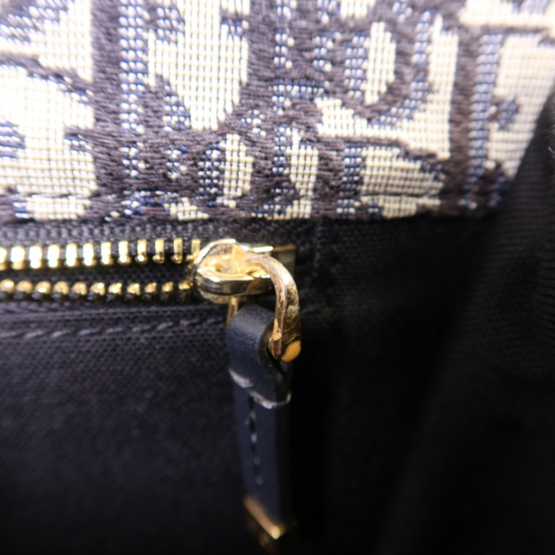 Dior 帆布Montaigne金扣肩背袋-9