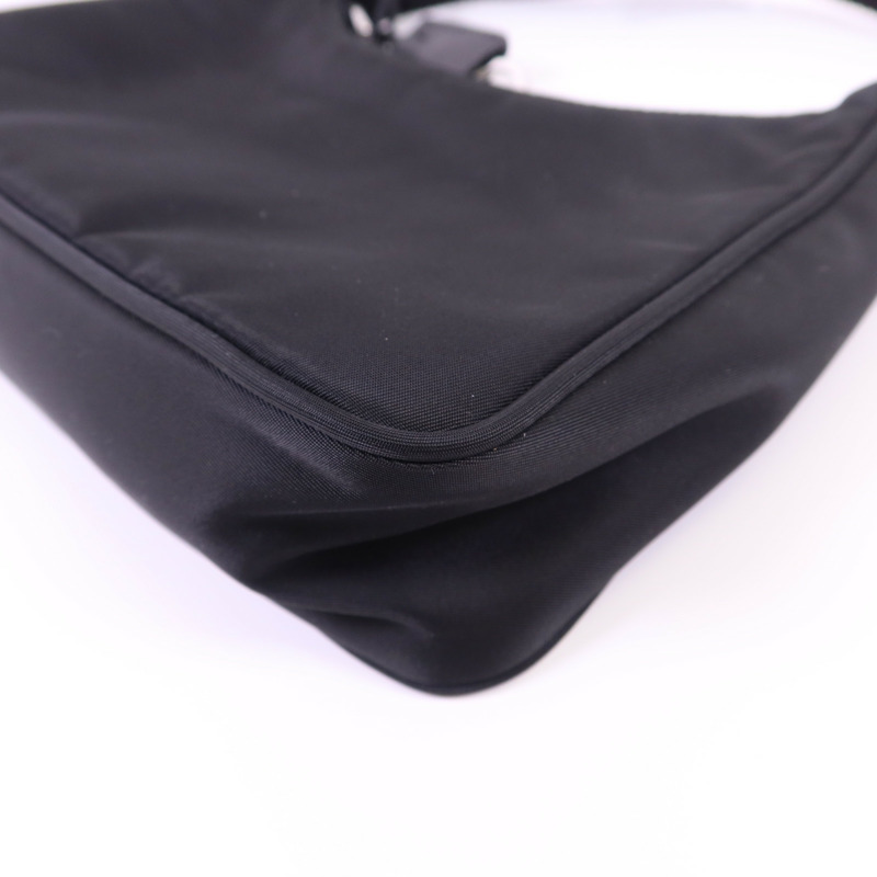 PRADA 尼龍Shoulder Bag銀扣肩背袋-14