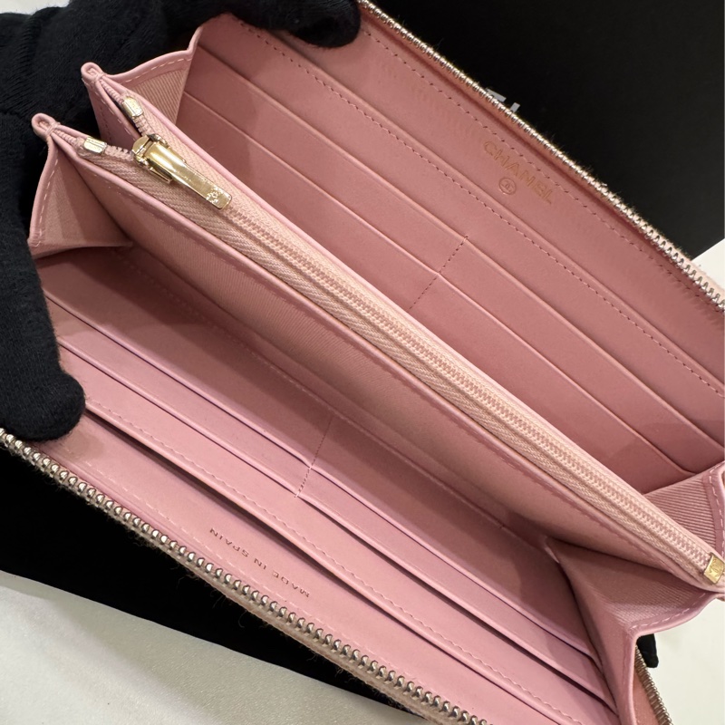 Chanel 櫻花粉長夾(9新)-5