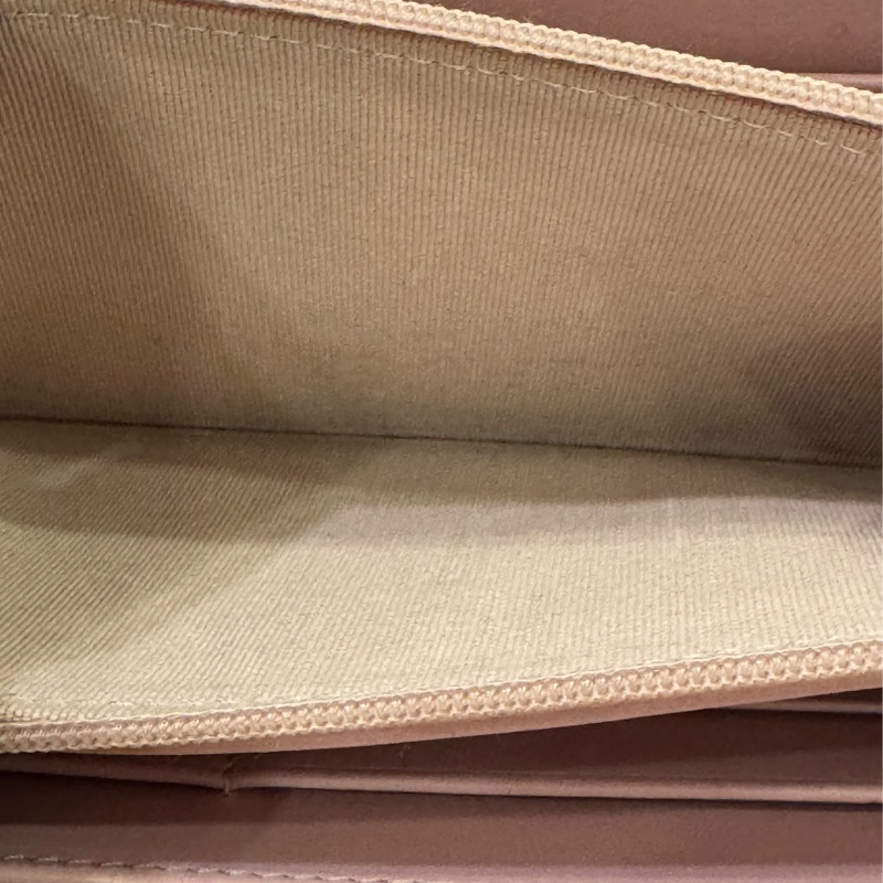 Chanel 櫻花粉長夾(9新)-12