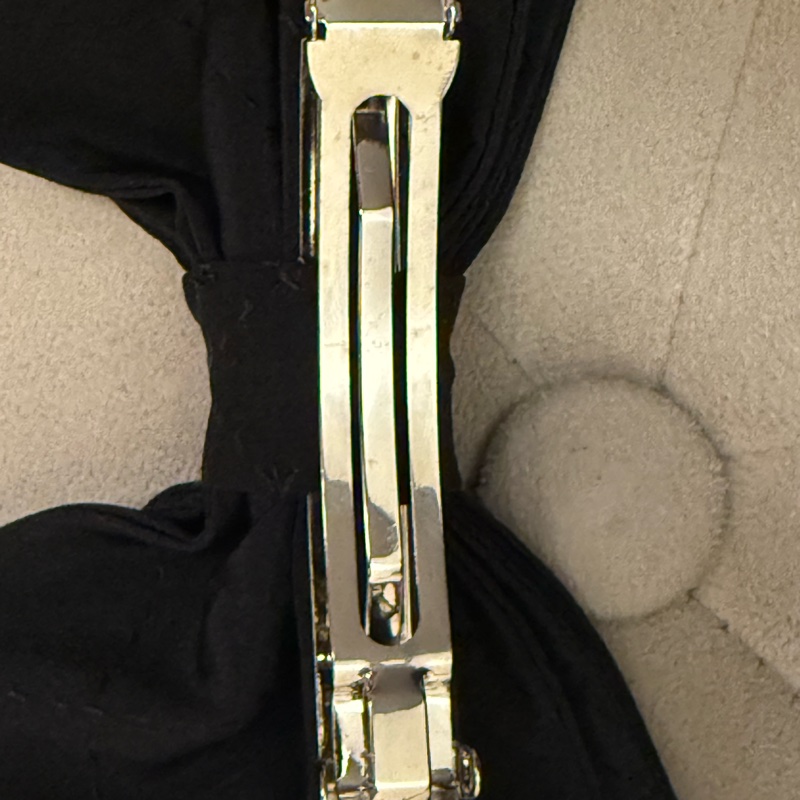 Chanel黑色蝴蝶結髮夾 全新台灣專櫃入 聖誕包裝-2