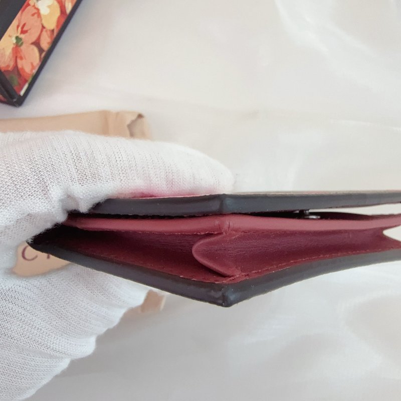 Gucci 花卉短款钱包-7