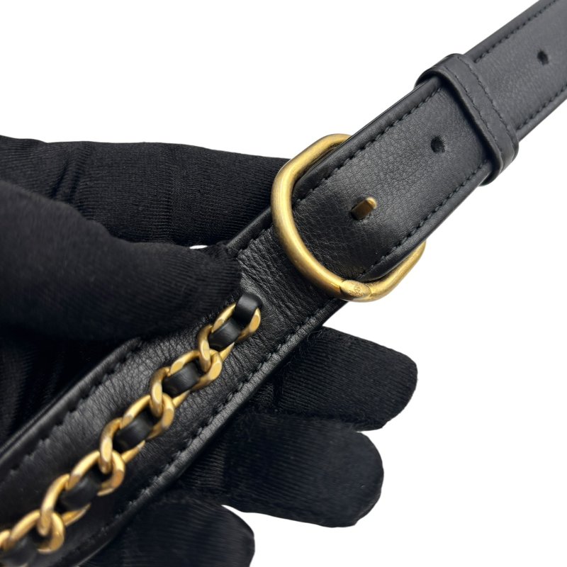 【美收精品】CHANEL 黑色羊皮腰包 B-985【隔月月中將轉賣至日本 上架期限30天】-9