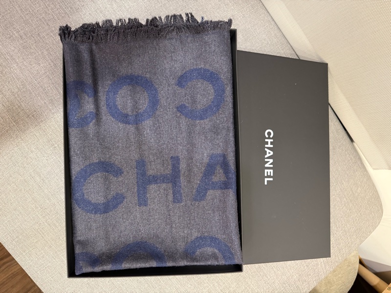 Chanel灰藍超柔軟羊絨圍巾 可雙面用-0