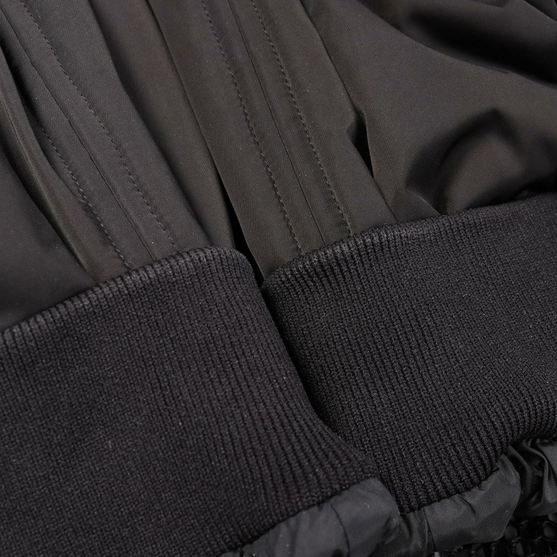 FENDI FF圖案黑色聚酯短版夾克，男款，二手，48號-9