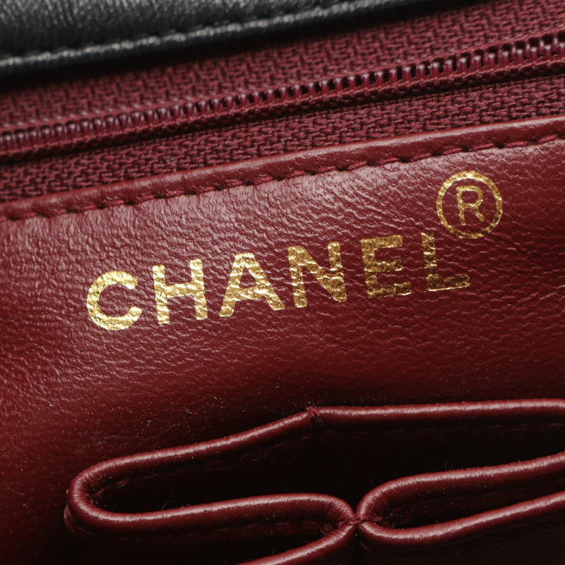 香奈兒迷你Matelasse 20鏈條斜挎包,羊皮材質,黑色,二手,金色五金-3