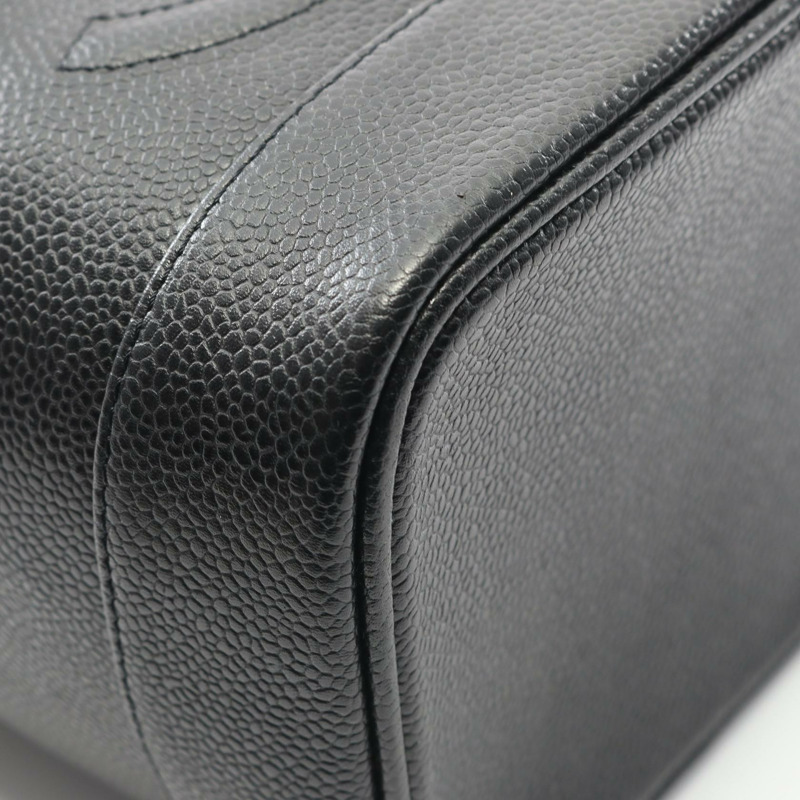 香奈兒 COCO 標誌化妝包,粒面小牛皮,黑色,二手,女士,金色五金 CC-8