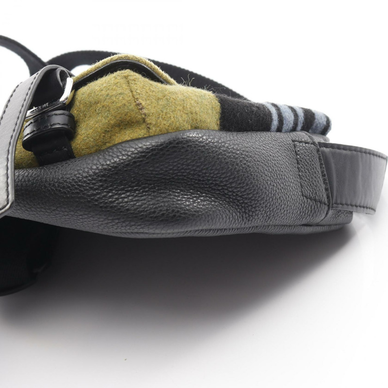 LOEWE 軍裝斜背包 XS 肩背包 羊毛皮革 黑色 二手-7