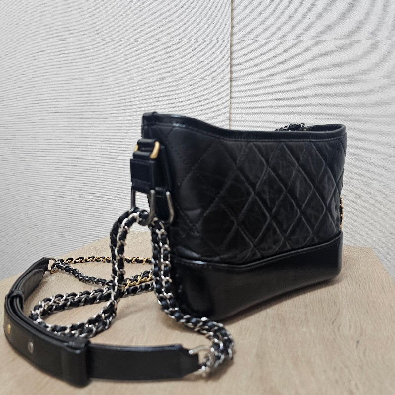 [圓夢甜價出❣️] Chanel黑牛皮菱格肩斜背流浪包-2
