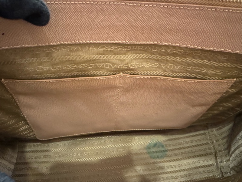 Prada 殺手包大號 (8成新)-3