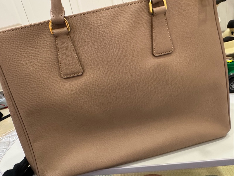 Prada 殺手包大號 (8成新)-5