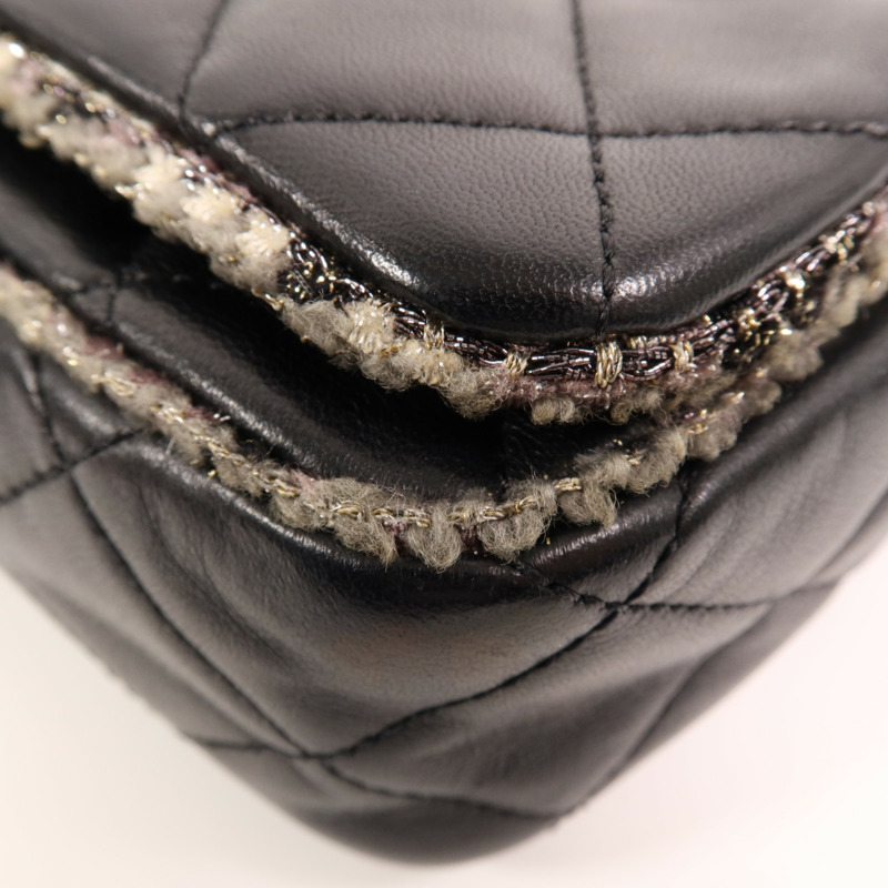 CHANEL 羊皮皮革Shoulder Bag金扣肩背袋-9