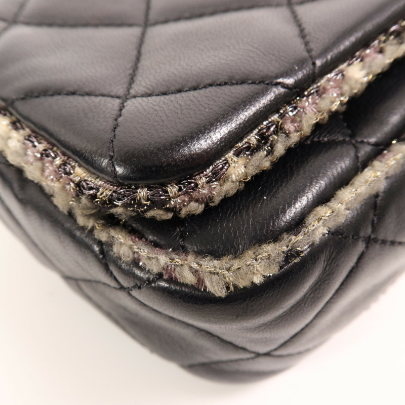 CHANEL 羊皮皮革Shoulder Bag金扣肩背袋-10