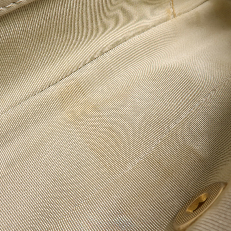 CHANEL 羊皮皮革Shoulder Bag金扣肩背袋-13