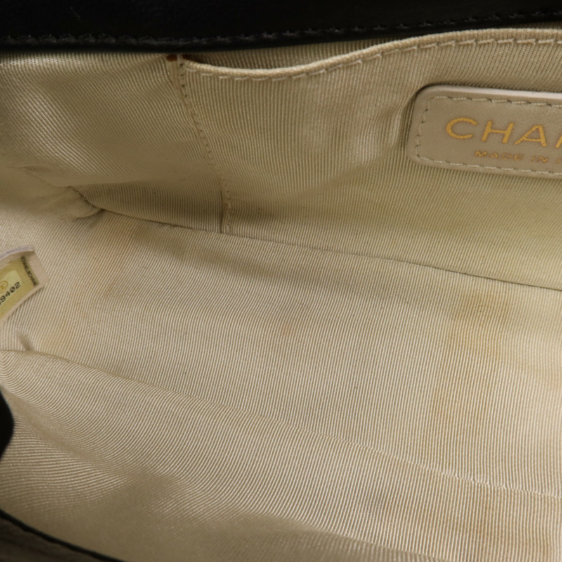 CHANEL 羊皮皮革Shoulder Bag金扣肩背袋-15