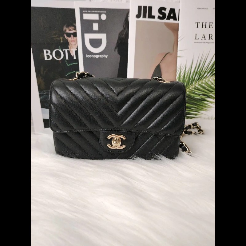 Chanel CF mini 黑金 V紋 羊皮-0