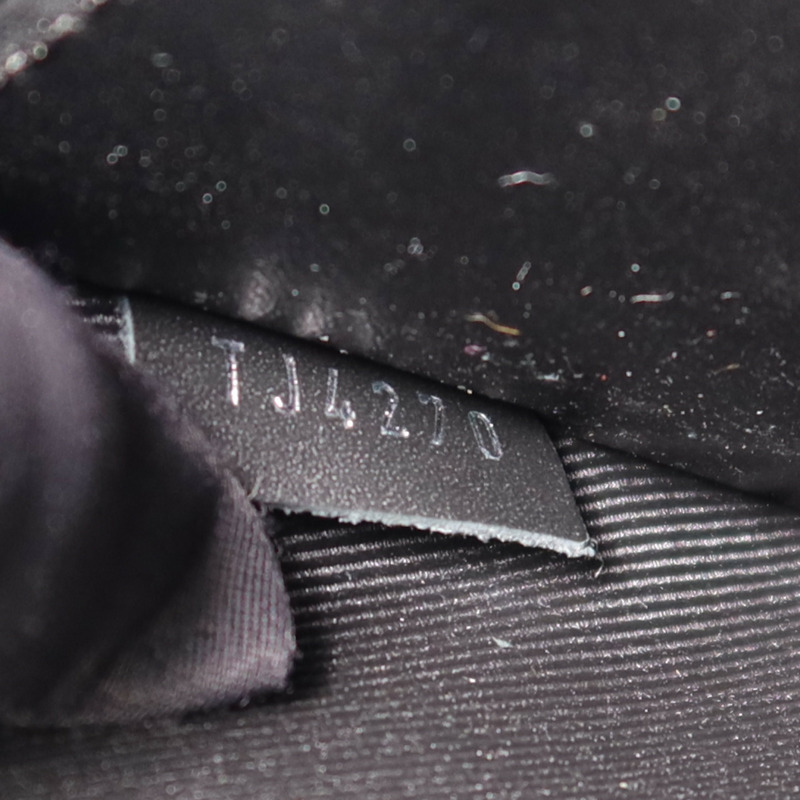 LOUIS VUITTON Monogram Taurillon Soft Trunk肩背袋-6