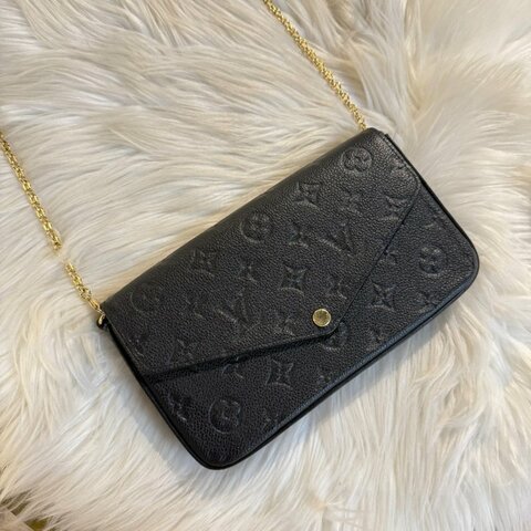 LV 三合一黑壓紋鍊包