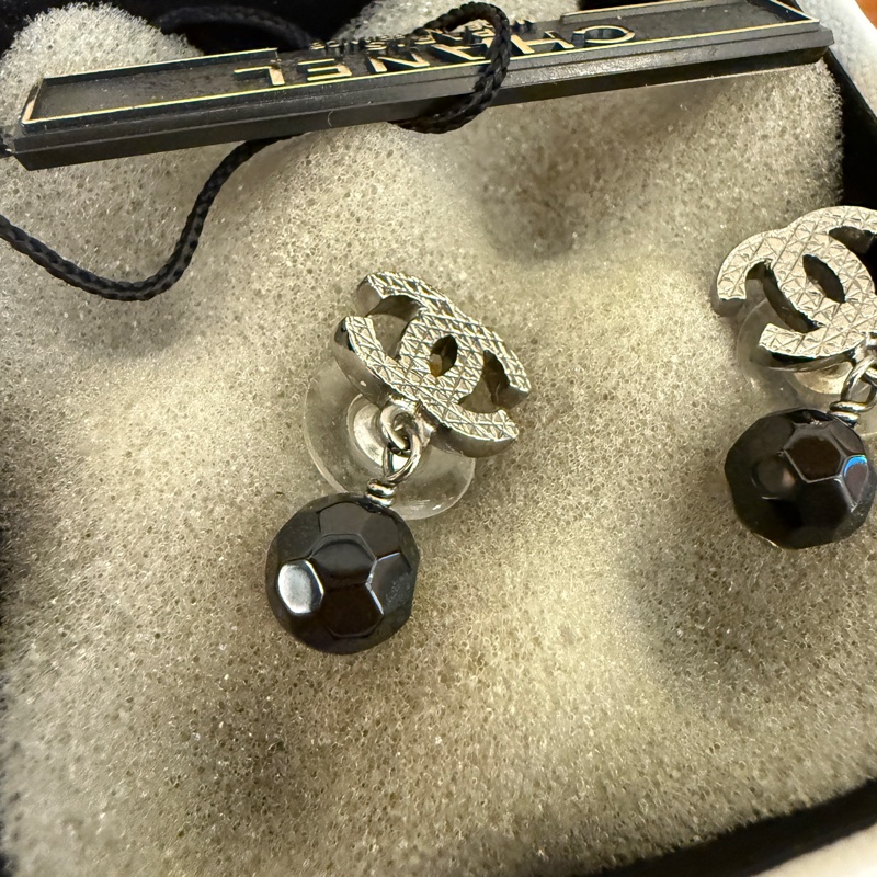 香奈兒很好看的耳環-2