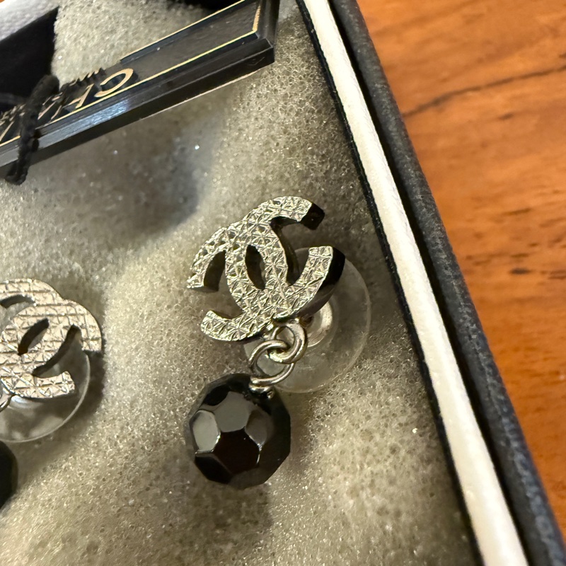 香奈兒很好看的耳環-3