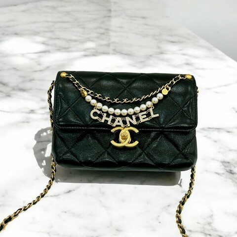 莉亞精品♡CHANEL 珍珠字母鏈方胖 九新美包