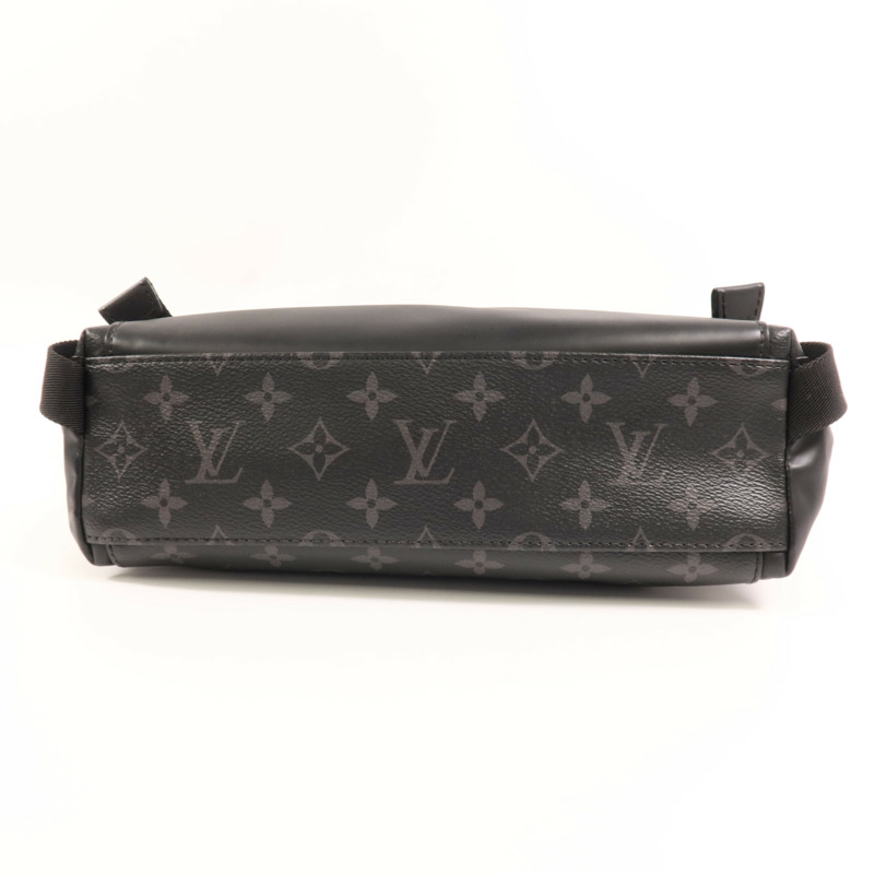 LOUIS VUITTON Monogram Eclipse Messenger PM Voyager銀扣肩背袋-3