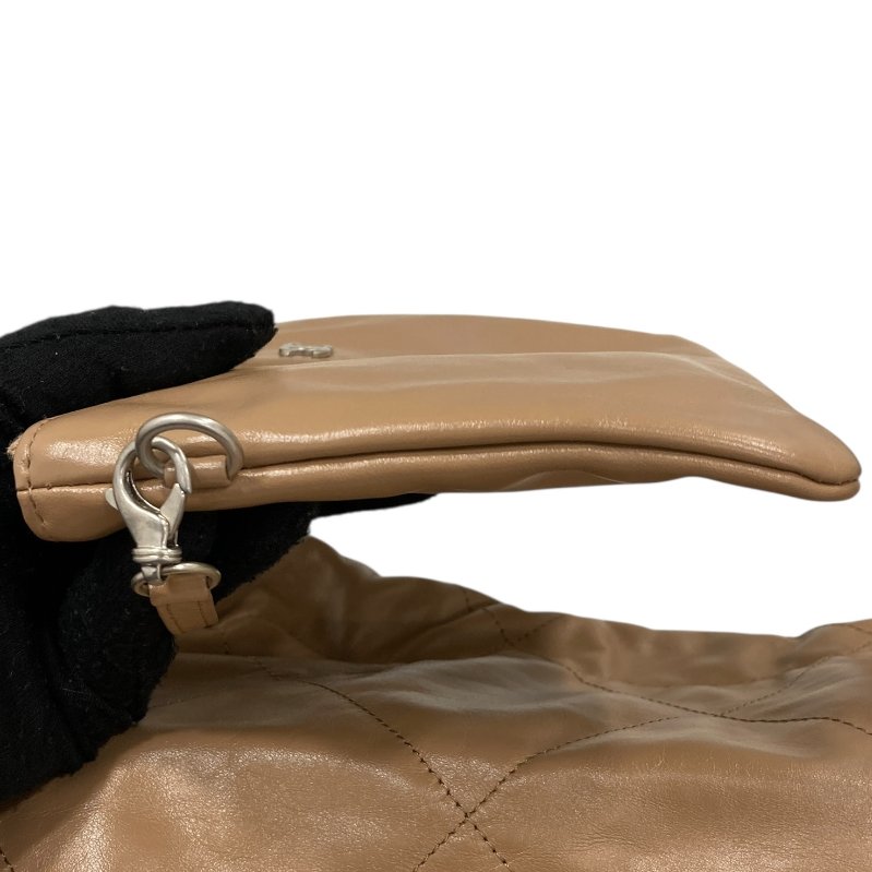 CHANEL 香奈兒 22托特包 小號 垃圾袋 油蠟皮 奶茶色 銀釦-13