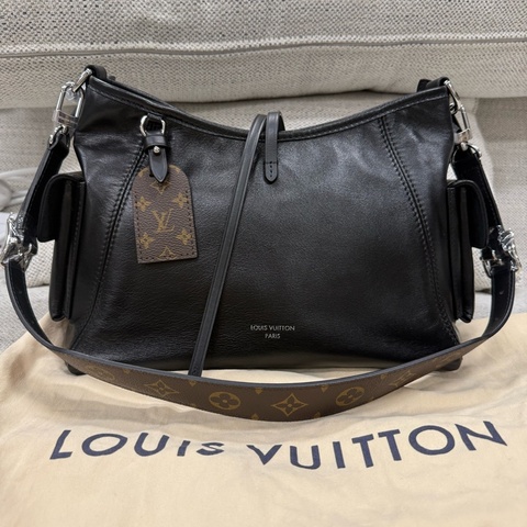 LOUIS VUITTON Carryall 字母徽標機車鏈條黑武士托特包Tote包購物袋 小羊皮 手提單肩包 小號 男女款 黑色