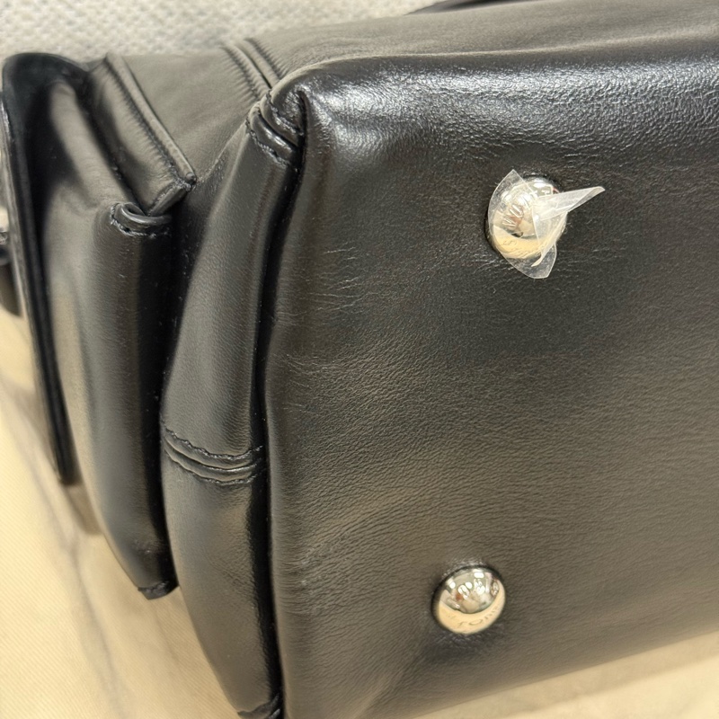 LOUIS VUITTON Carryall 字母徽標機車鏈條黑武士托特包Tote包購物袋 小羊皮 手提單肩包 小號 男女款 黑色-9