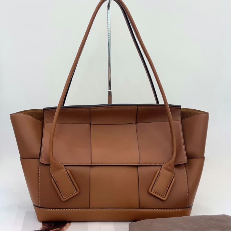 ✨BV arco 手提包👜 超美焦糖色-3