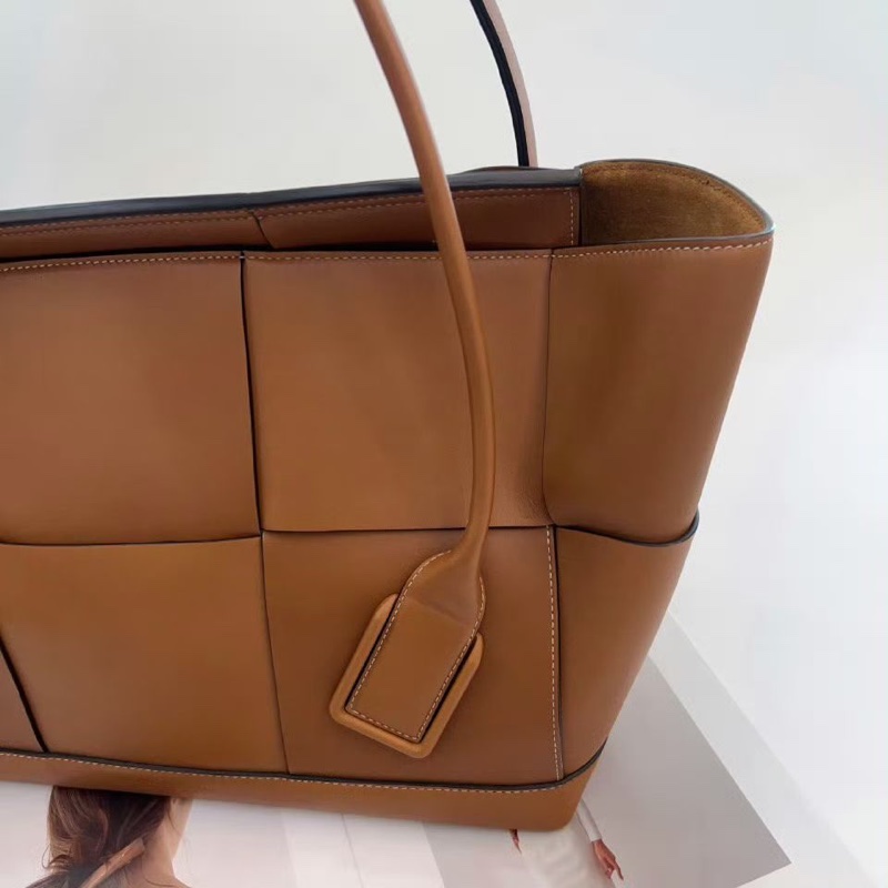 ✨BV arco 手提包👜 超美焦糖色-9