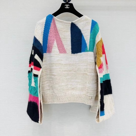 ⭐️ Chanel Top 毛衣