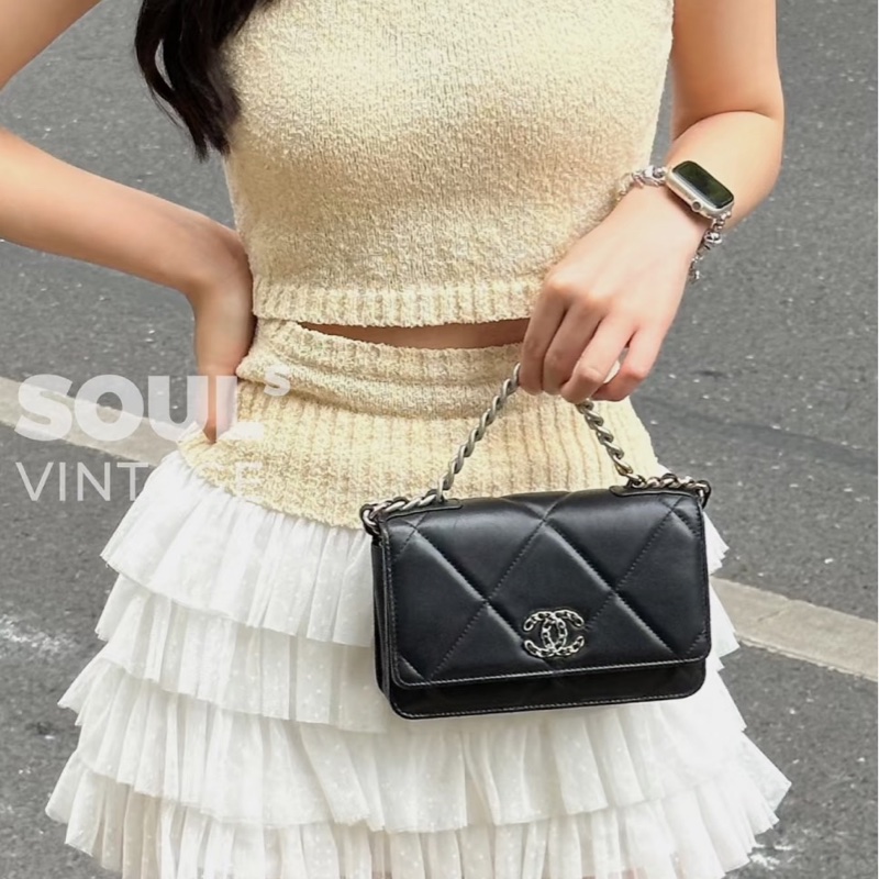 莉亞精品♡Chanel AP0957 19 woc 二手-3