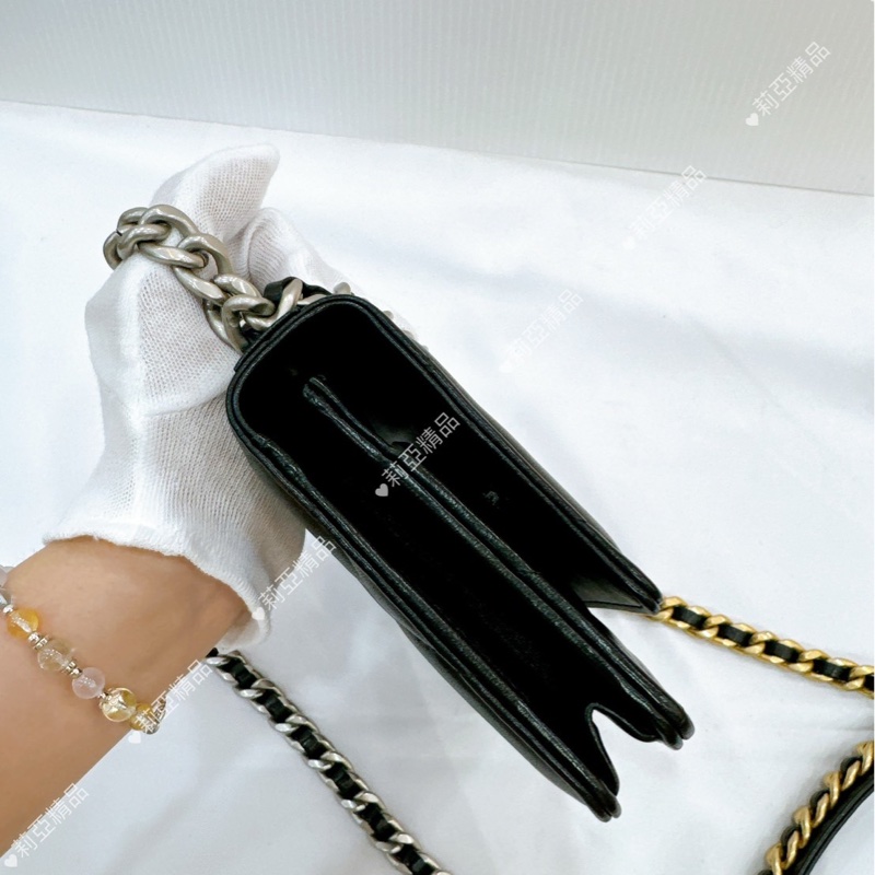 莉亞精品♡Chanel AP0957 19 woc 二手-9
