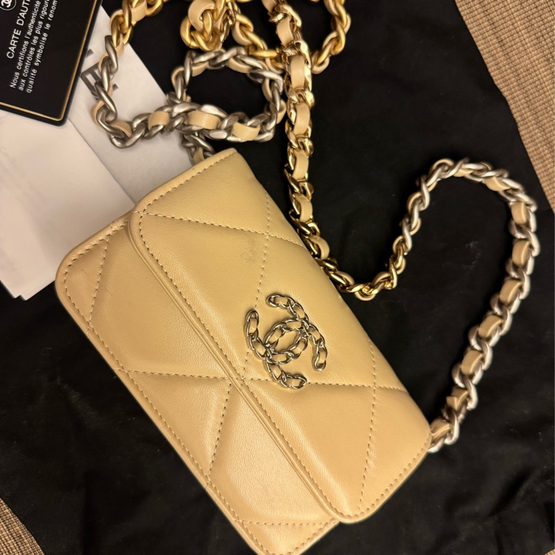 CHANEL 19WOC 奶茶色 31開 購證齊全-0