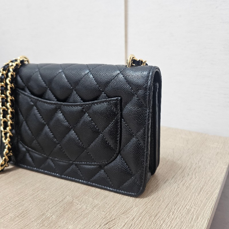 [新款甜價出❣️] Chanel黑荔枝金釦皮前口袋肩斜背Woc-2