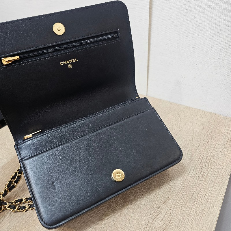 [新款甜價出❣️] Chanel黑荔枝金釦皮前口袋肩斜背Woc-12