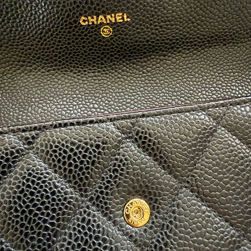 香奈兒經典荔枝皮黑長夾-6