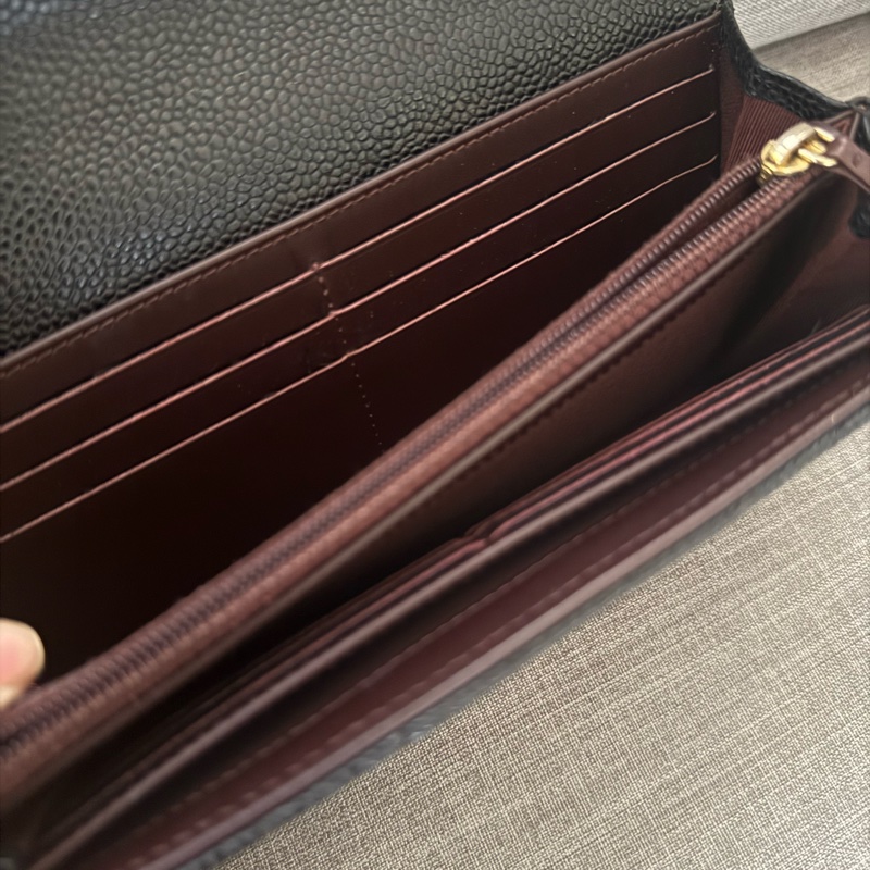 香奈兒經典荔枝皮黑長夾-16