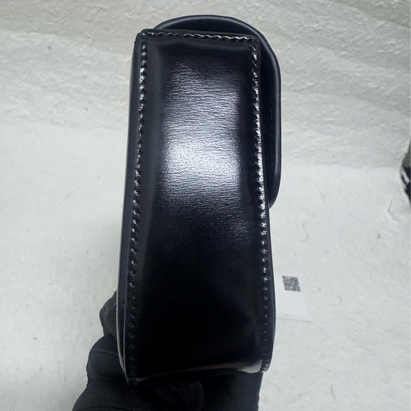 Celine 經典黑金凱旋門腋下包-4