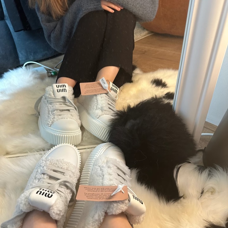 Miu miu冬日毛毛鞋-2