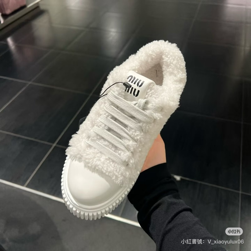 Miu miu冬日毛毛鞋-4