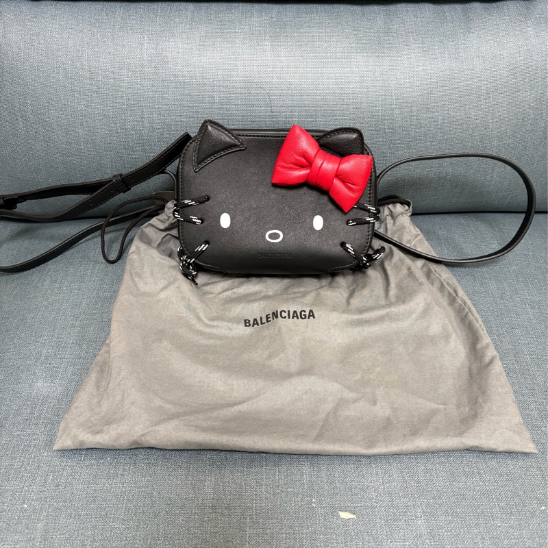 Balenciaga 聯名 Hello kitty xs camera bag 相機包 側背包-1