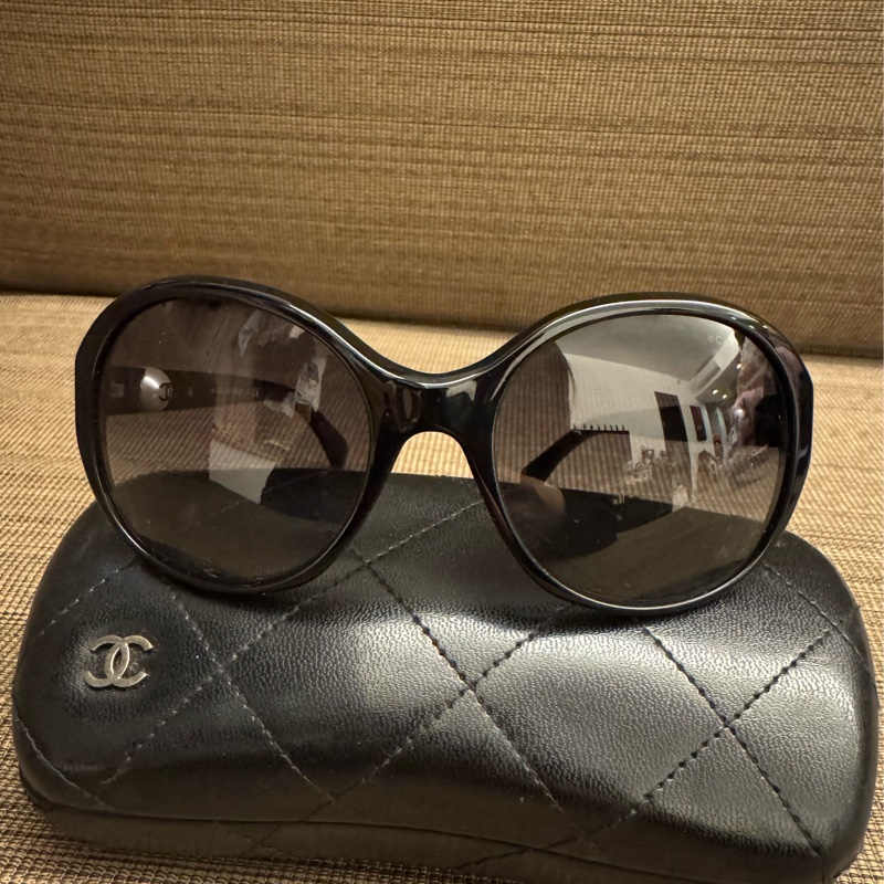 CHANEL 珍珠太陽鏡🕶️-1