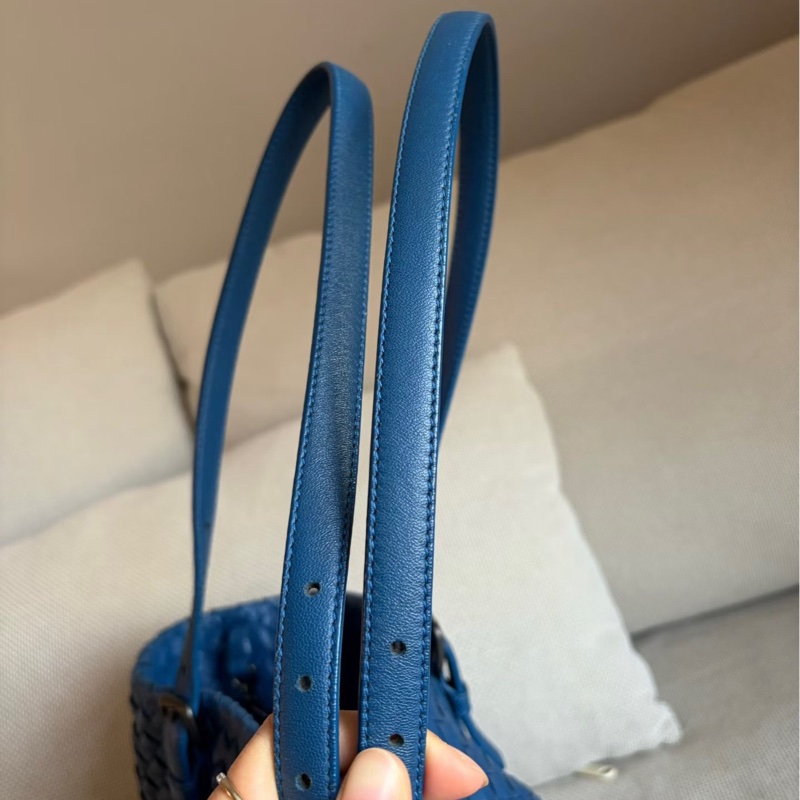 Bottega Veneta寶石藍小羊皮 皮革編織 托特包-12