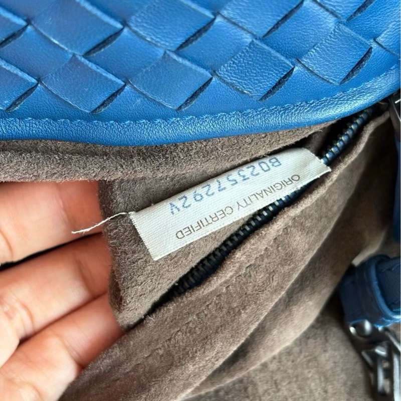 Bottega Veneta寶石藍小羊皮 皮革編織 托特包-15