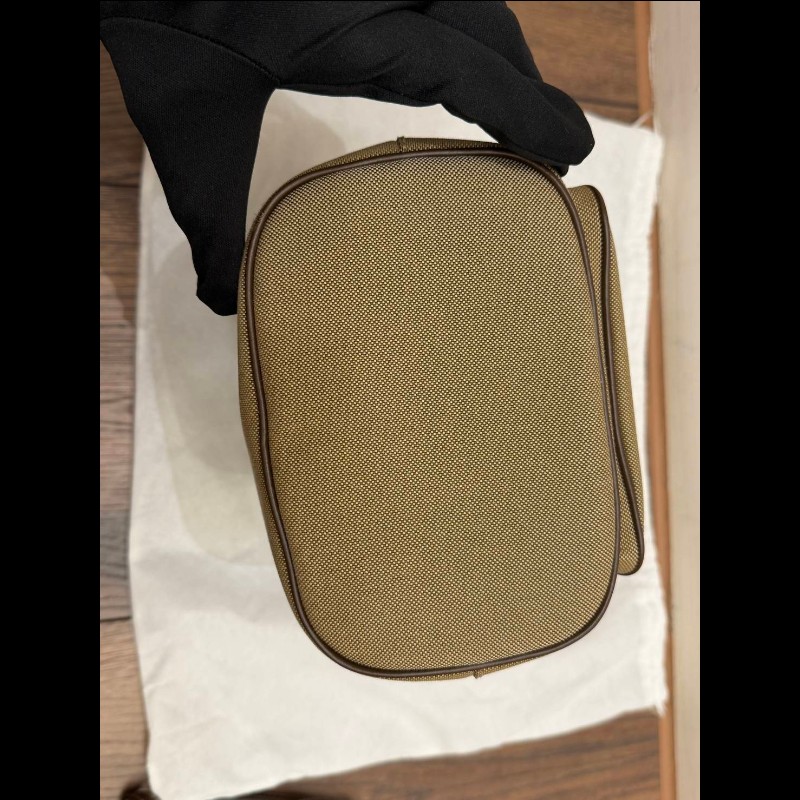 🎀PRADA 刺繡LOGO帆布飾牛皮邊抽繩束口水桶包🎀-11