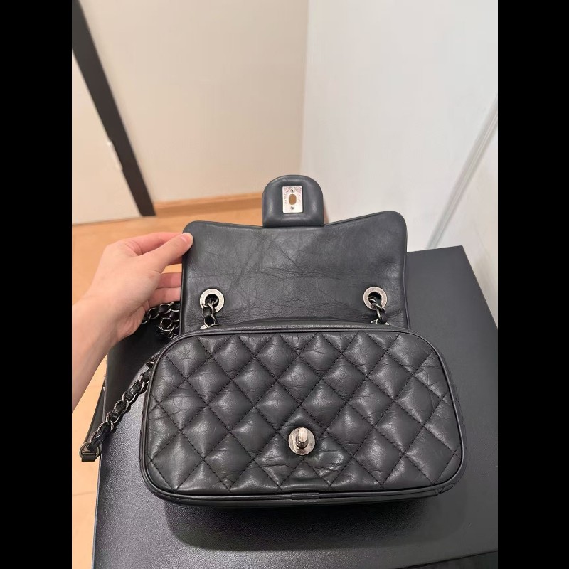 Chanel香奈兒 黑銀做舊 油蠟牛皮 mini flap easy coco cf-6